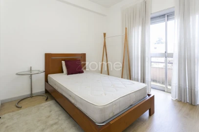 Apartamento T3 para Arrendamento em São Vitor (Braga)