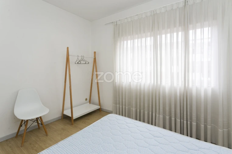 Apartamento T3 para Arrendamento em São Vitor (Braga) Foto 12