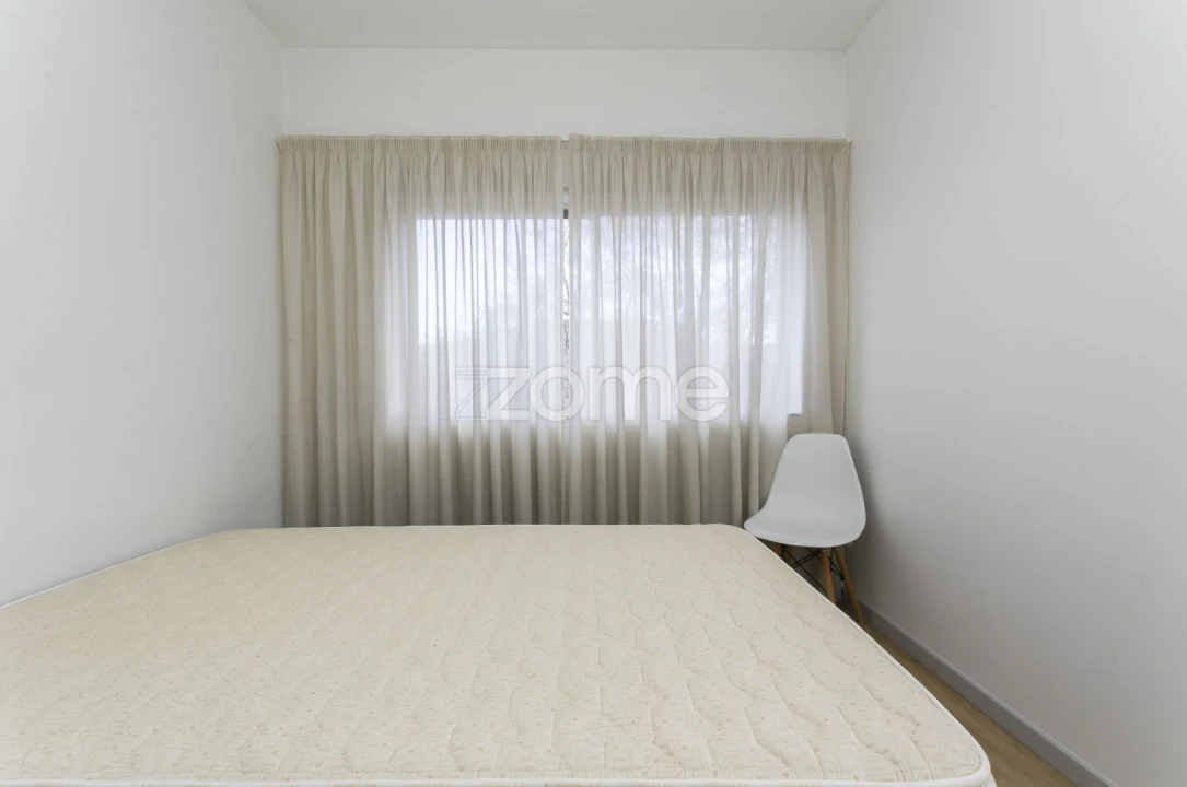 Apartamento T3 para Arrendamento em São Vitor (Braga) Foto 9
