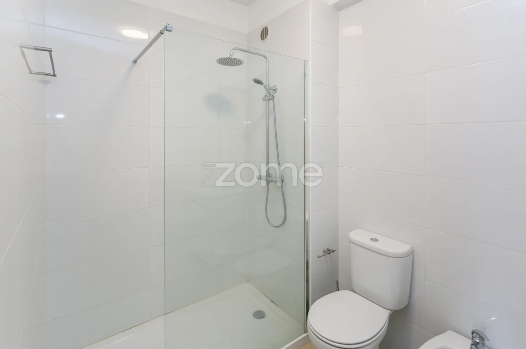 Apartamento T3 para Arrendamento em São Vitor (Braga) Foto 14