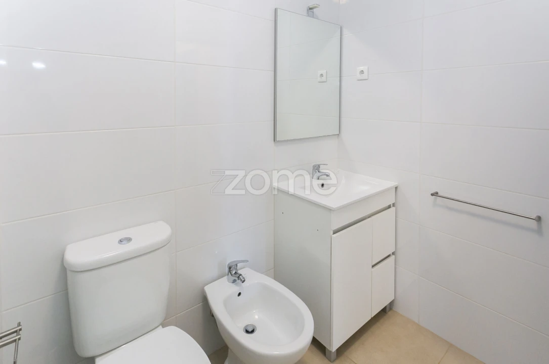 Apartamento T3 para Arrendamento em São Vitor (Braga) Foto 15