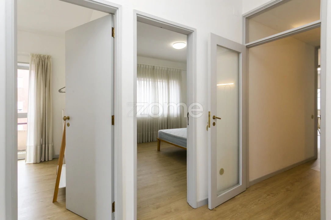 Apartamento T3 para Arrendamento em São Vitor (Braga) Foto 18