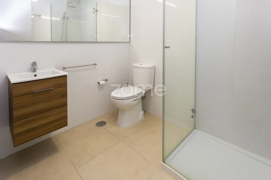Apartamento T3 para Arrendamento em São Vitor (Braga) Foto 22