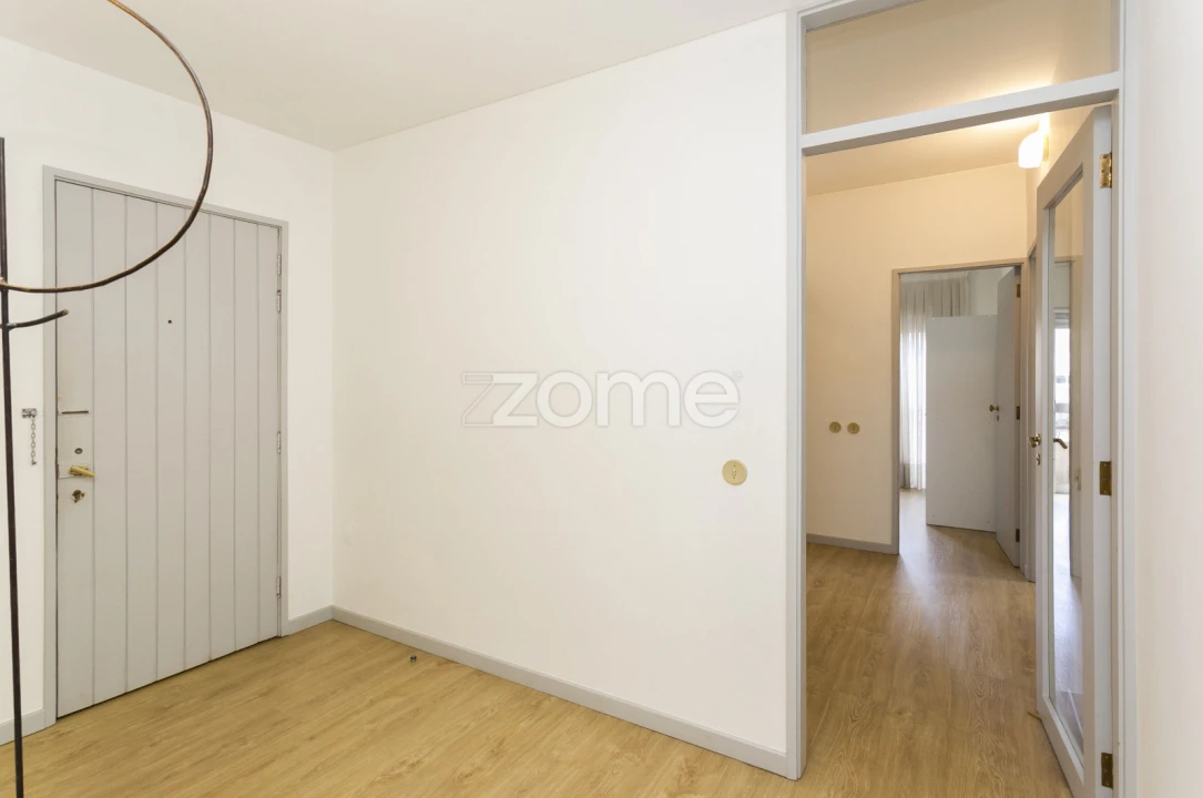 Apartamento T3 para Arrendamento em São Vitor (Braga) Foto 23