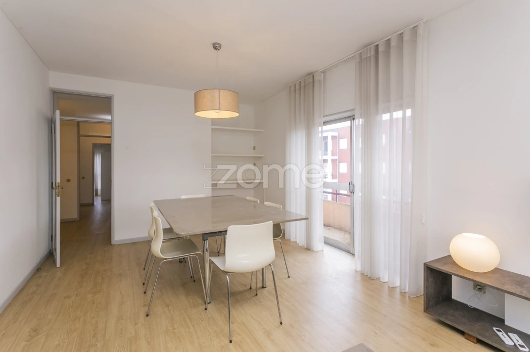 Apartamento T3 para Arrendamento em São Vitor (Braga) Foto 29