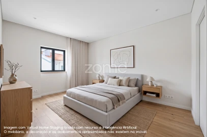 Apartamento T2 para Venda em Ramada e Caneças