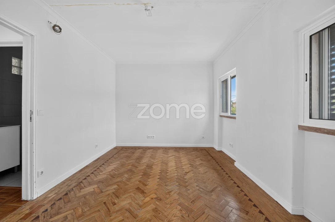 Apartamento T2 para Venda em Ramada e Caneças Foto 16