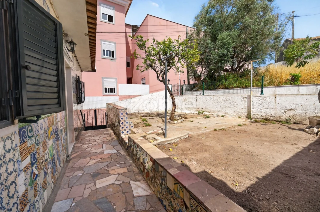 Apartamento T2 para Venda em Ramada e Caneças Foto 24