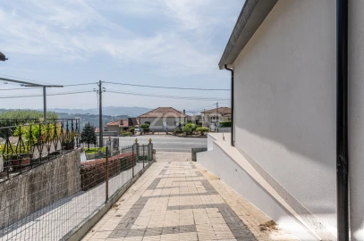 Moradia T3 para Venda em Figueiró (Santiago e Santa Cristina)