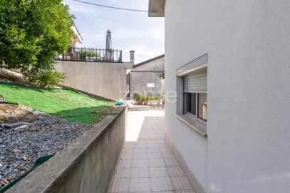 Moradia T3 para Venda em Figueiró (Santiago e Santa Cristina)