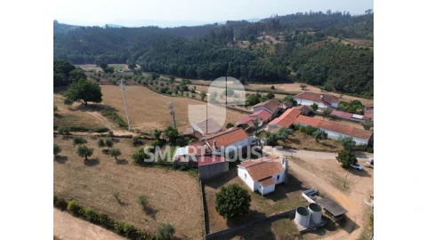 Armazém para Venda em Arganil