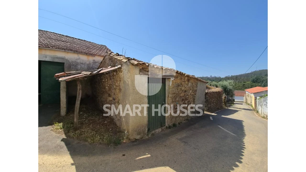 Armazém para Venda em Arganil Foto 2