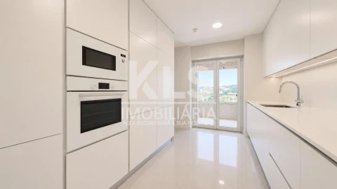 Apartamento T3 para Venda em Tavarede