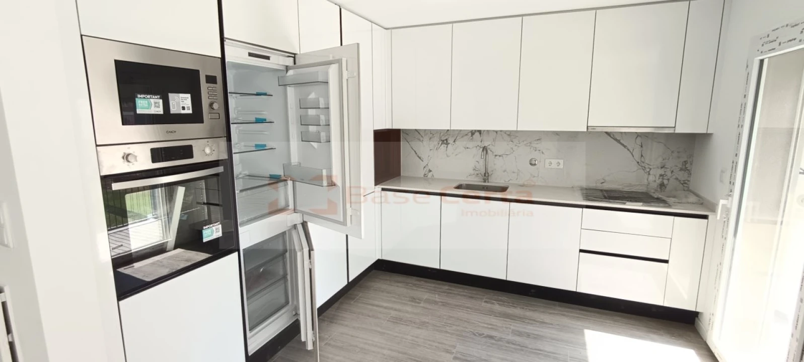 Apartamento T3 para Venda em Corroios Foto 18