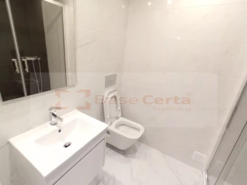 Apartamento T3 para Venda em Corroios
