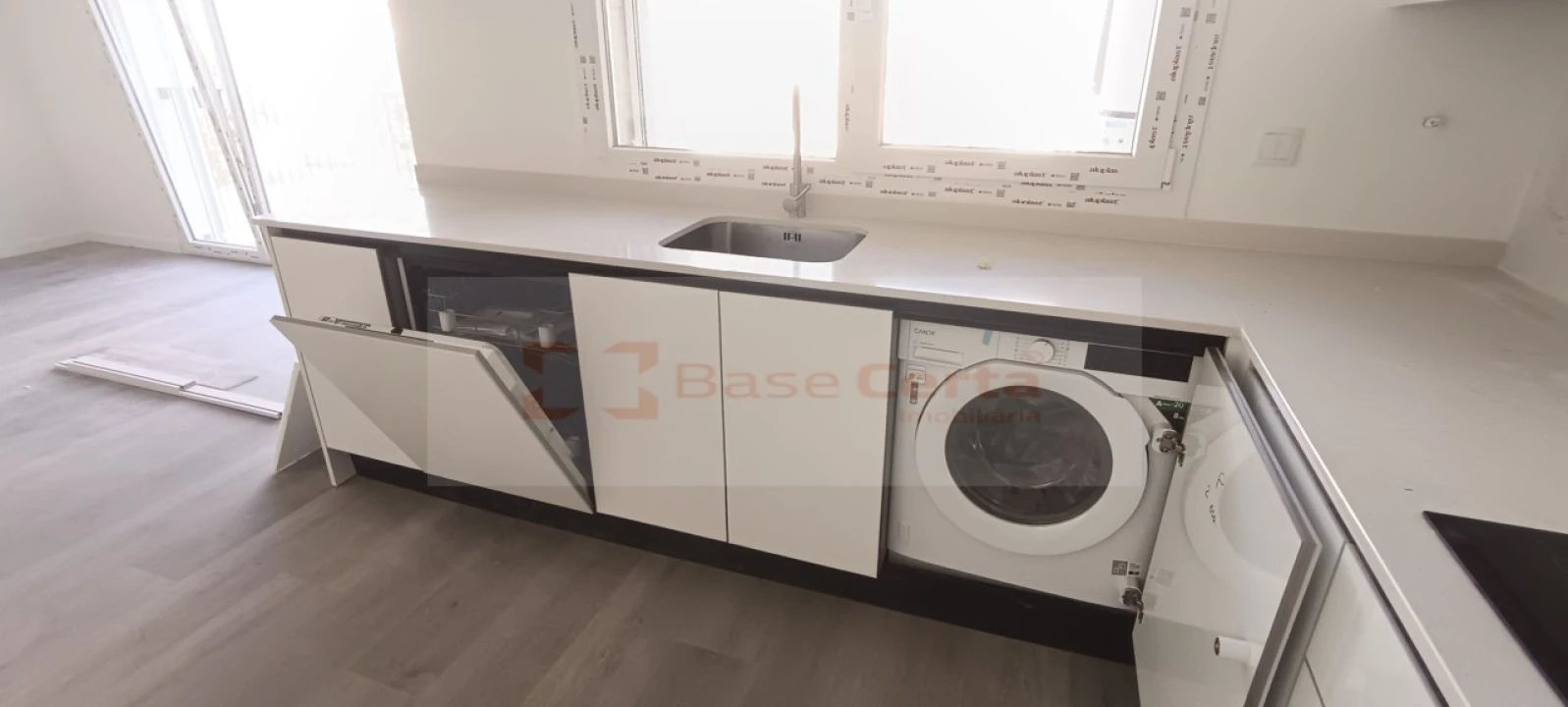 Apartamento T3 para Venda em Corroios Foto 1