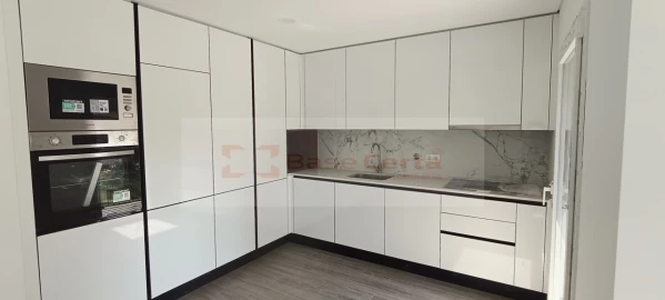 Apartamento T3 para Venda em Corroios