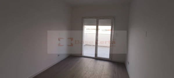 Apartamento T3 para Venda em Corroios