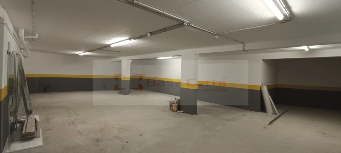 Apartamento T3 para Venda em Corroios Foto 26