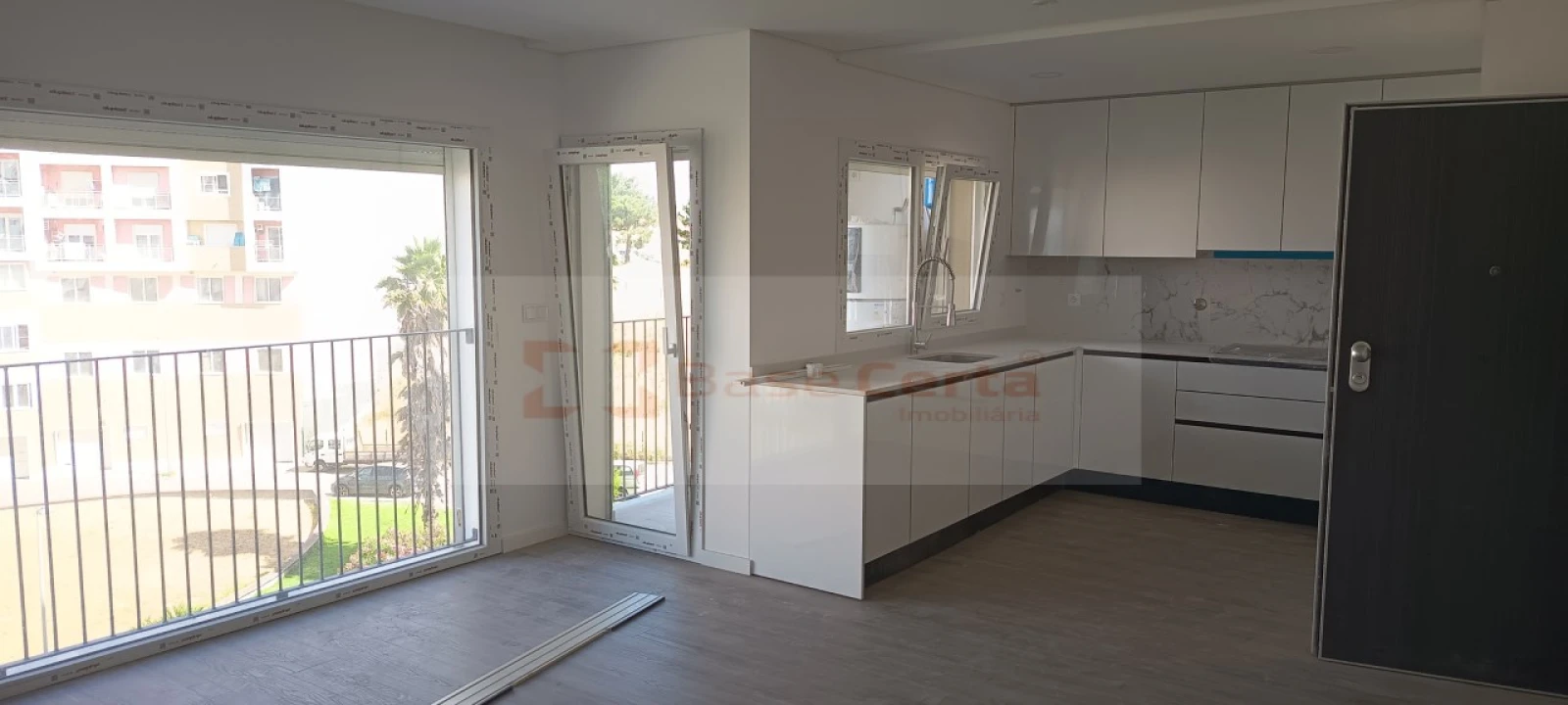 Apartamento T3 para Venda em Corroios Foto 16