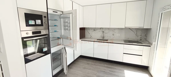 Apartamento T3 para Venda em Corroios