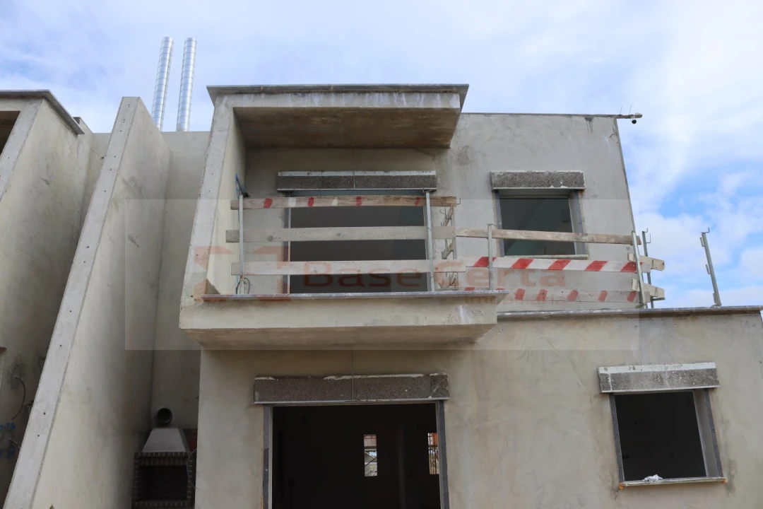 Apartamento T2 para Venda em Azambuja Foto 5