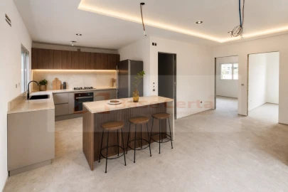Apartamento T2 para Venda em Azambuja