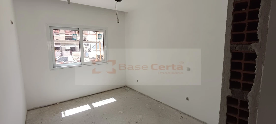 Apartamento T2 para Venda em Azambuja Foto 19