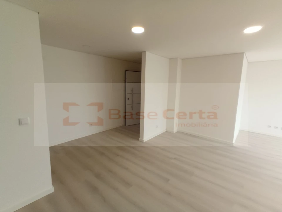 Apartamento T3 para Venda em Vialonga Foto 26