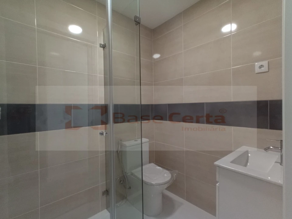 Apartamento T3 para Venda em Vialonga Foto 27