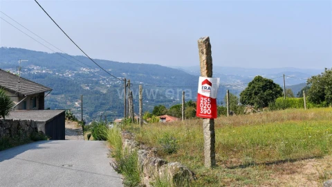 Terreno para Venda em Sande e São Lourenço