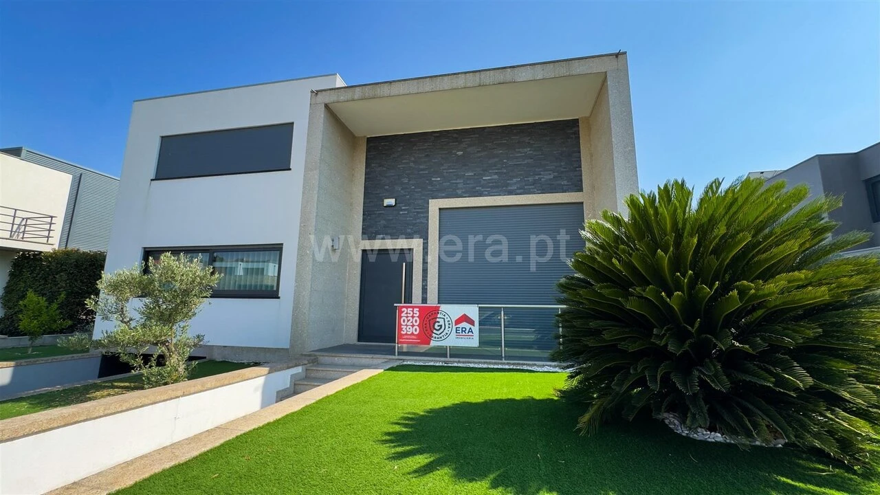 Moradia T4 para Venda em Alpendorada, Várzea e Torrão Foto 7