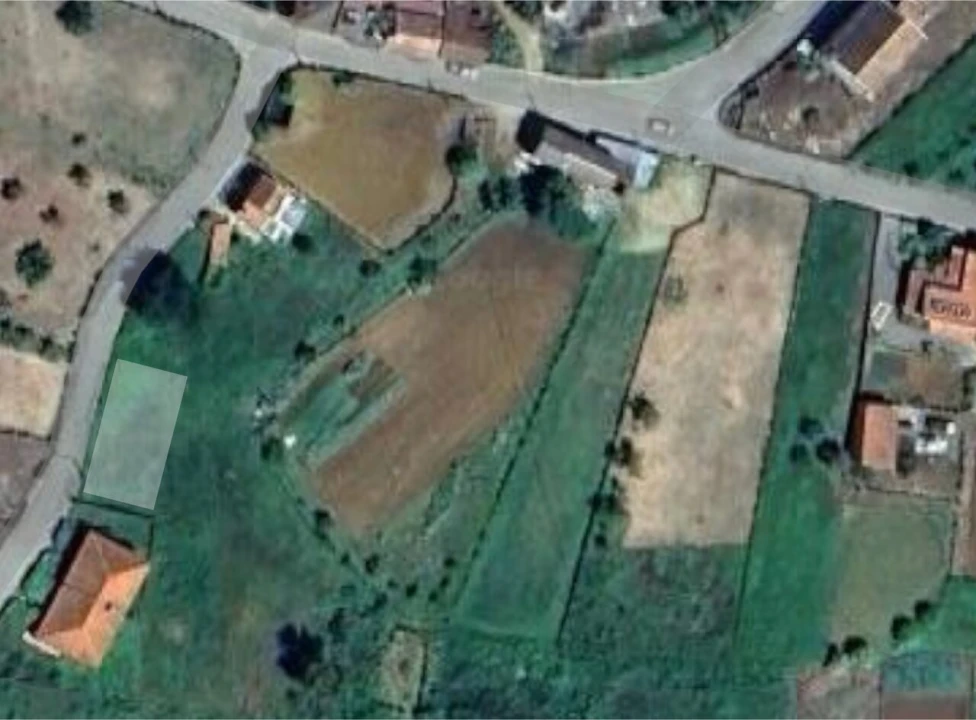 Terreno para Venda em Oleiros-Amieira Foto 2