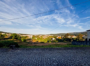 Terreno para Venda em Oleiros-Amieira