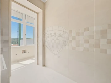 Apartamento T2 para Venda em Campo de Ourique
