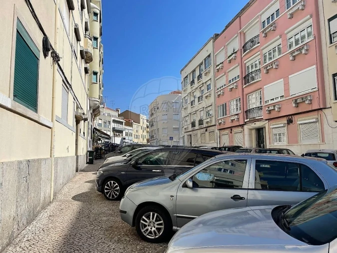 Apartamento T2 para Venda em Alcantara Foto 24