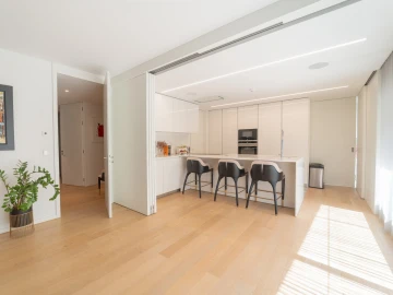 Apartamento T4 para Venda em Aldoar, Foz do Douro e Nevogilde