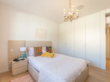Apartamento T4 para Venda em Aldoar, Foz do Douro e Nevogilde