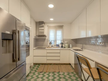 Moradia T6 para Venda em Campolide