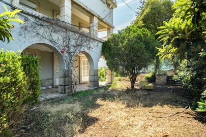 Moradia T7 para Venda em Belém