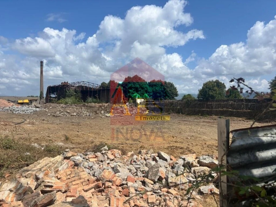 Terreno para Venda em Vila de Prado Foto 5