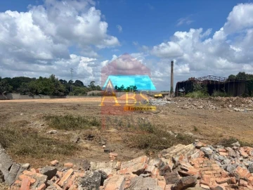 Terreno para Venda em Vila de Prado