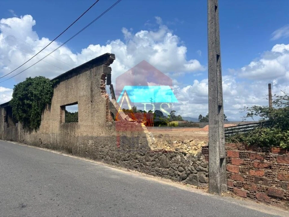 Terreno para Venda em Vila de Prado Foto 2