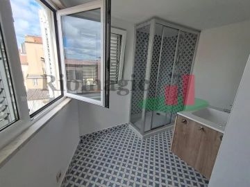 Apartamento T2 para Arrendamento em Misericórdia