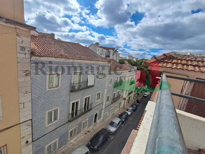 Apartamento T2 para Arrendamento em Misericórdia Foto 21