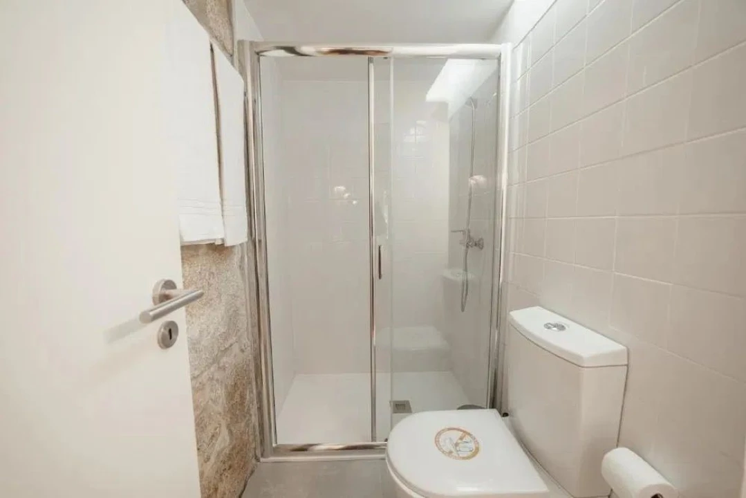 Apartamento T1 para Arrendamento em Cedofeita, Santo Ildefonso, Sé, Miragaia, São Nicolau e Vitória Foto 9