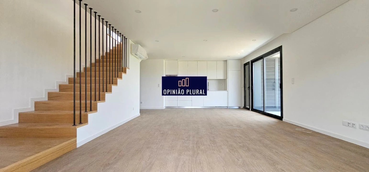 Apartamento T4 para Venda em Gulpilhares e Valadares Foto 1