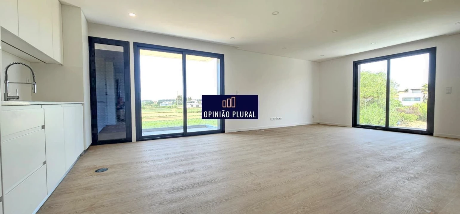 Apartamento T4 para Venda em Gulpilhares e Valadares Foto 3
