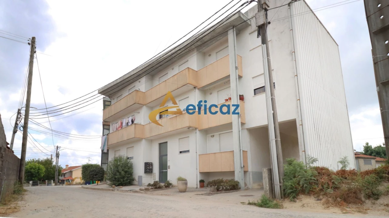Apartamento T3 para Venda em Freamunde Foto 1