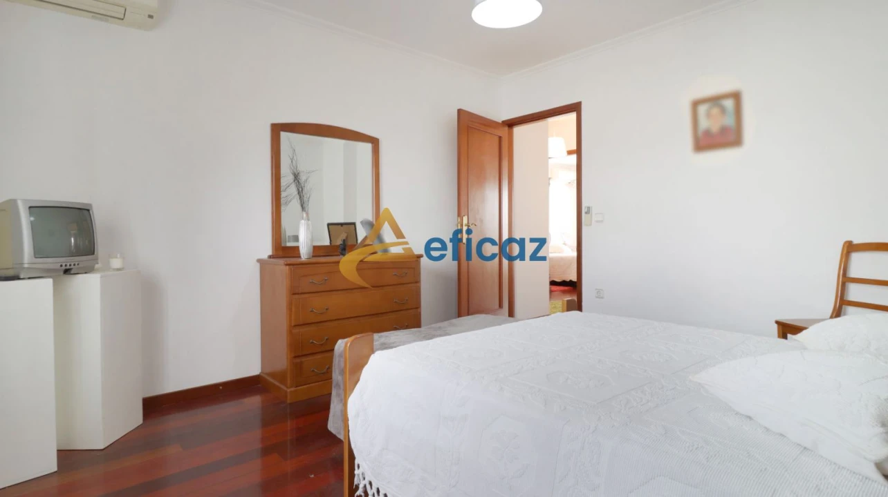 Apartamento T3 para Venda em Freamunde Foto 16